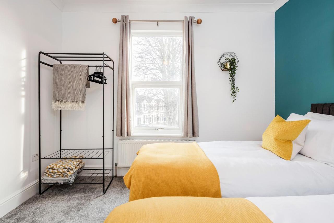 Business & Leisure 2 Bedroom & Parking By Damask Homes イルフォード エクステリア 写真